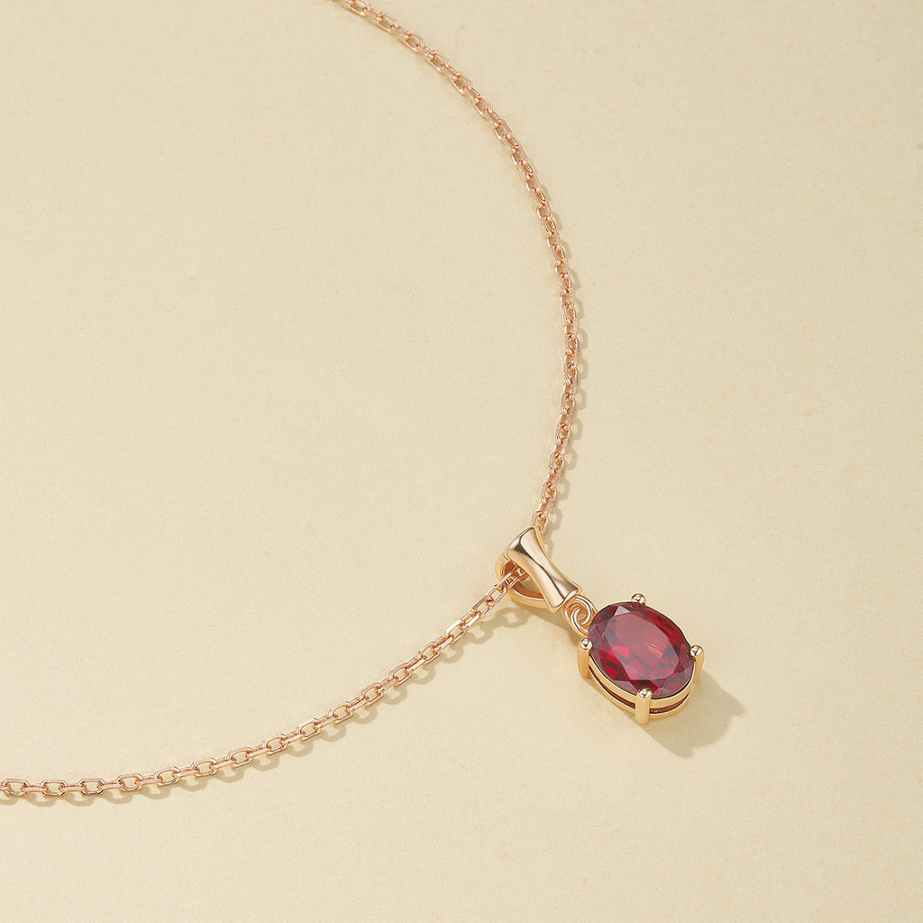 Passion Condensed Dew Garnet Pendant Necklace