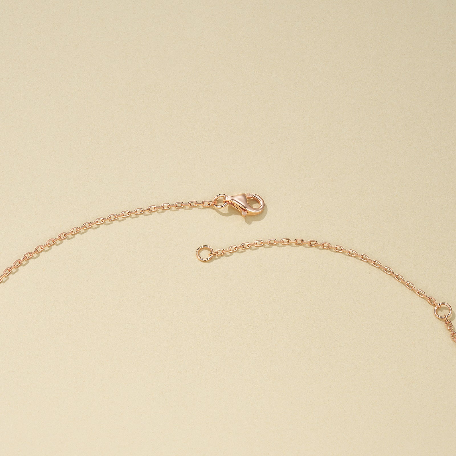 Lustrous Rhombic Garnet Pendant Necklace