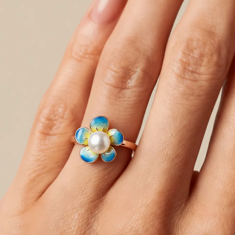 Sea Bloom Pearl Ring